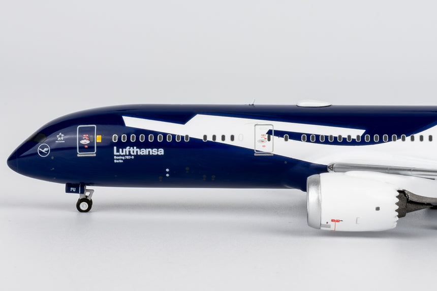NG Models Lufthansa (100th Anniversary livery) Boeing 787-9 Dreamliner D-ABPU (ULTIMATE) 1/400 Aircraft Scale Model