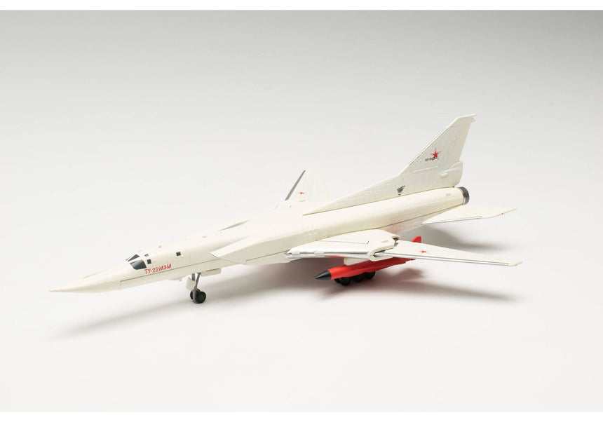 Herpa Tupolev TU-22M3M “Backfire” - M3M prototype – RF-94267 1/200 Scale