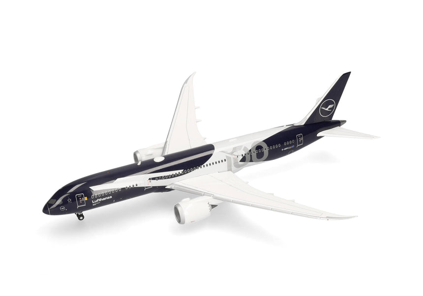 Herpa Lufthansa Boeing 787-9 Dreamliner "100 Years" - D-ABPU "Berlin" 1/200 Aircraft Scale Model