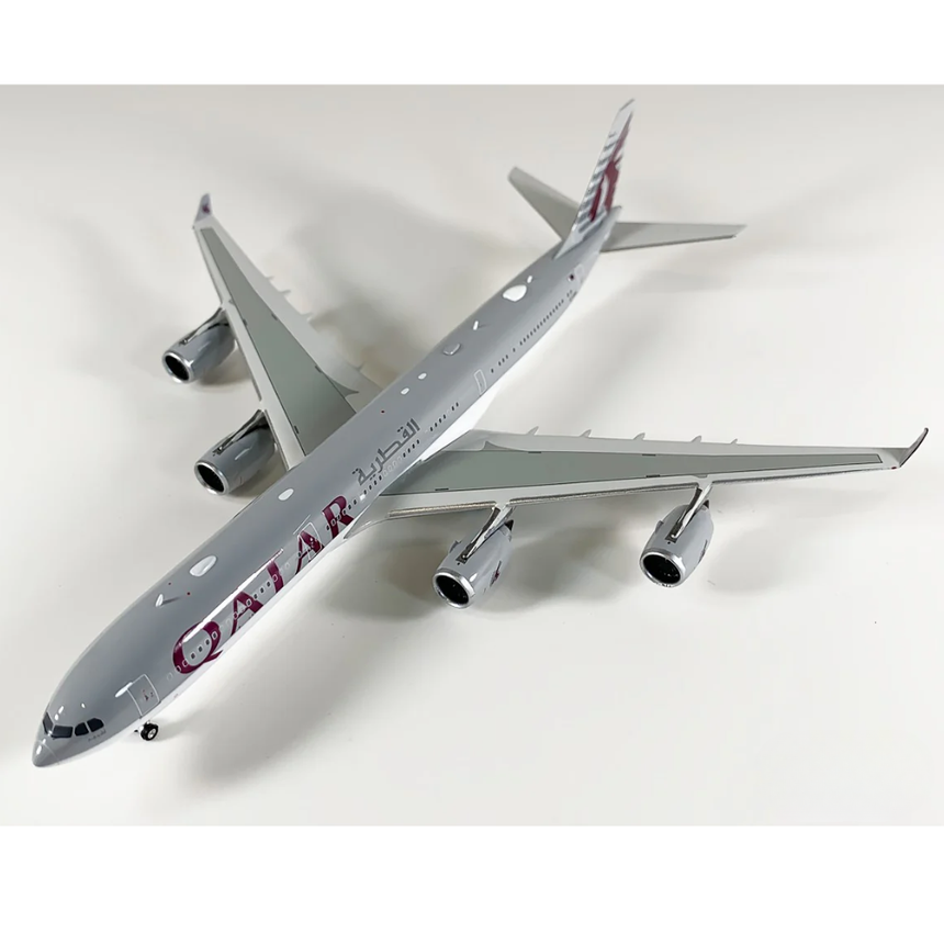 Phoenix Qatar Amini Flight Airbus A340-500 A7-HHH 1/400 Aircraft Scale Model