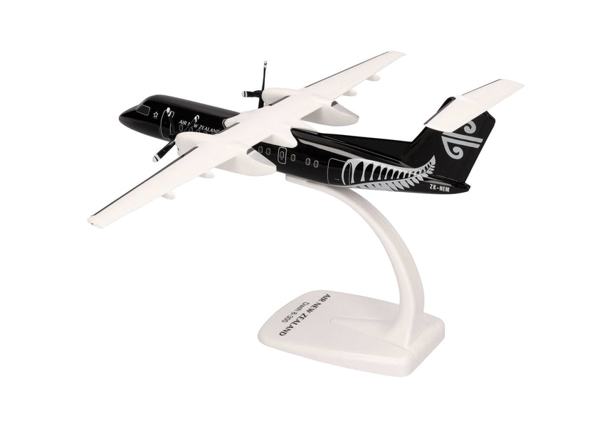 Herpa Air New Zealand DHC-8-300 - All black livery – ZK-NEM 1/100 Scale