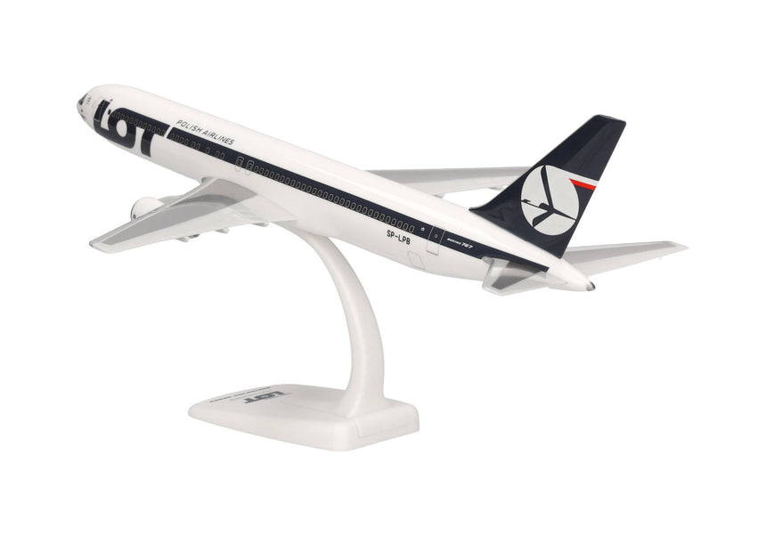 Herpa Snapfit LOT Polish Airlines Boeing 767-300 - SP-LPB 1/200 Aircraft Scale Model