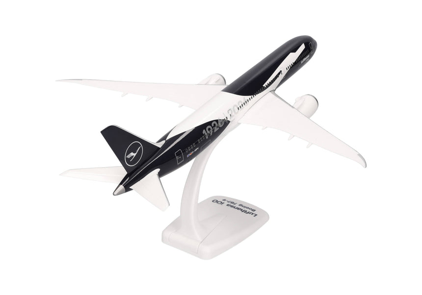 Herpa Snapfit Lufthansa Boeing 787-9 Dreamliner "100 Years" - D-ABPU "Berlin" 1/200 Aircraft Scale Model