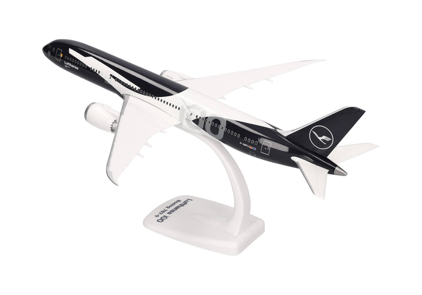 Herpa Snapfit Lufthansa Boeing 787-9 Dreamliner "100 Years" - D-ABPU "Berlin" 1/200 Aircraft Scale Model