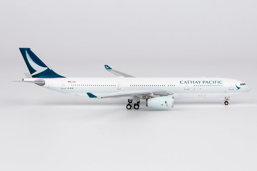 NG Models Cathay Pacific Airways Airbus A330-300 B-HLW 1/400 Aircraft Scale Model