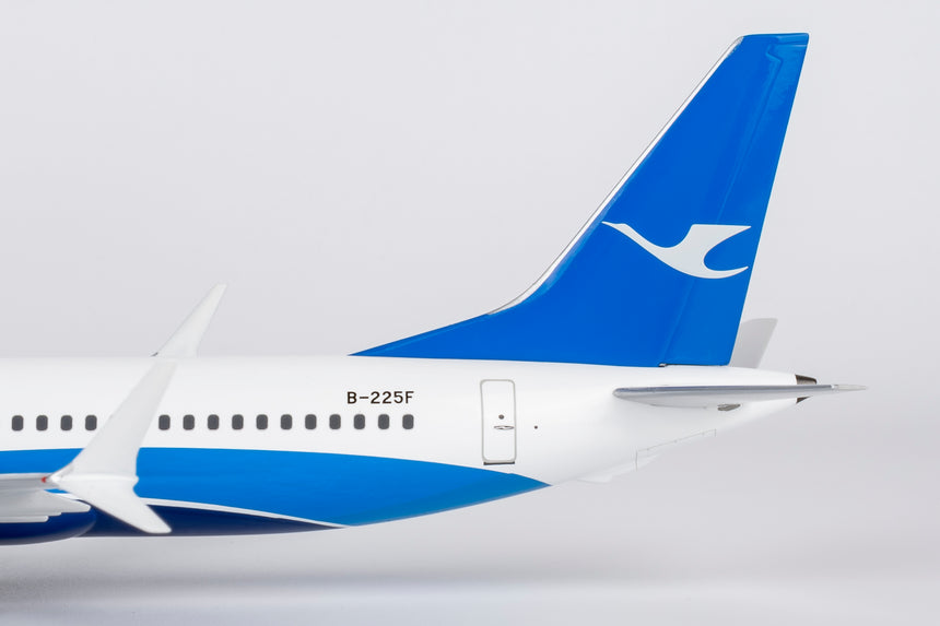 NG Models Xiamen Airlines Boeing 737 MAX 8 B-225F Lite Edition 1/200 Aircraft Scale Model