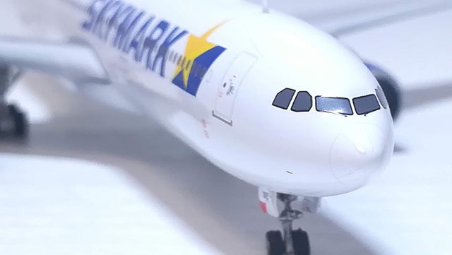 Phoenix Skymark Airlines Airbus A330-300 JA330E 1/400 Aircraft Scale Model