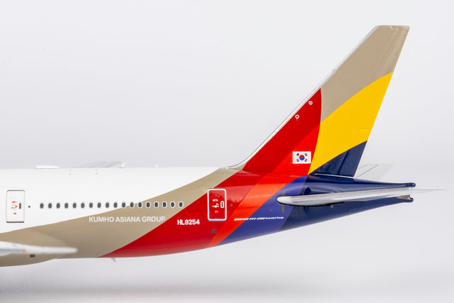 NG Models Asiana Airlines Boeing 777-200ER HL8254 1/400 Aircraft Scale Model