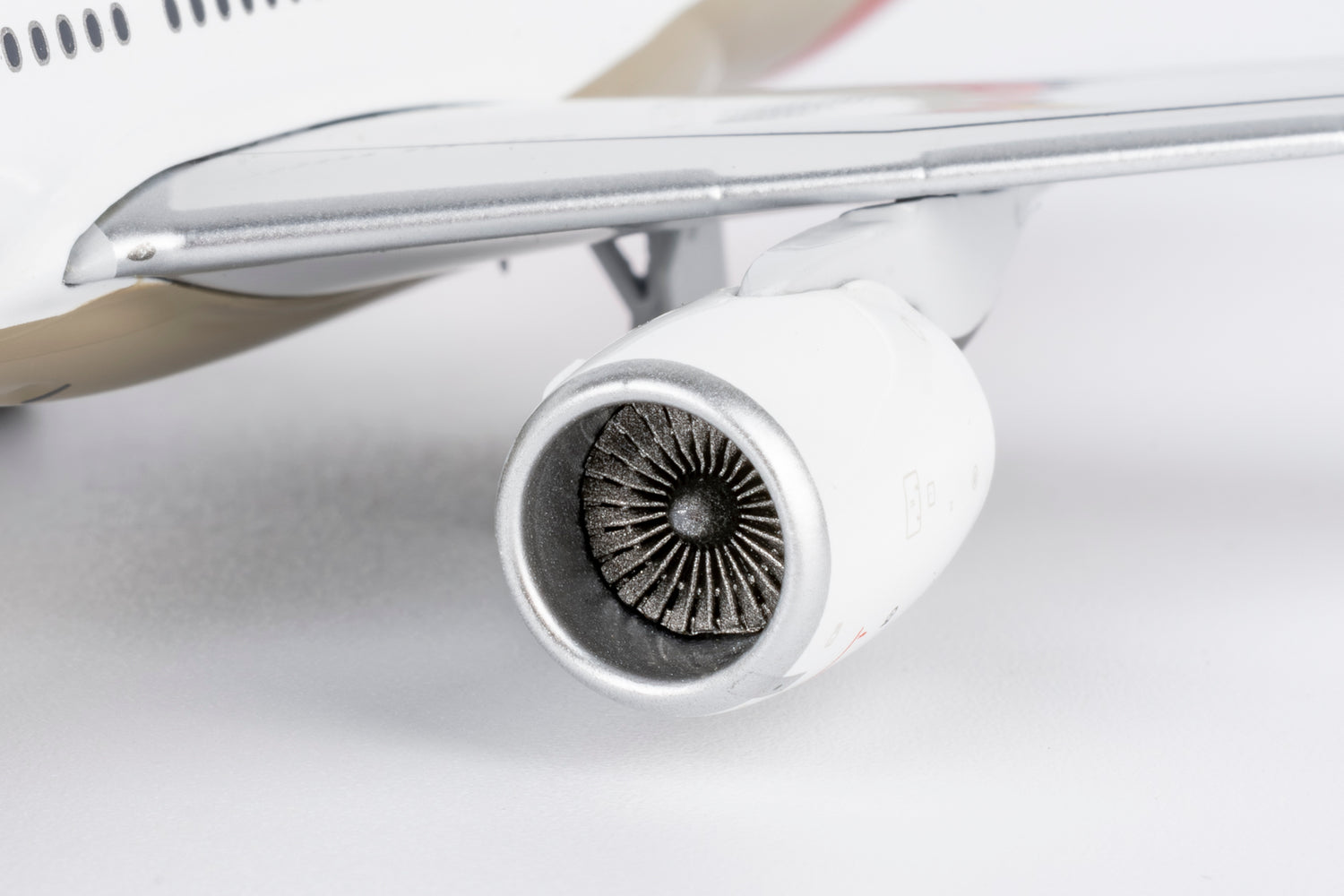 NG Models Asiana Airlines Boeing 777-200ER HL8254 1/400 Scale