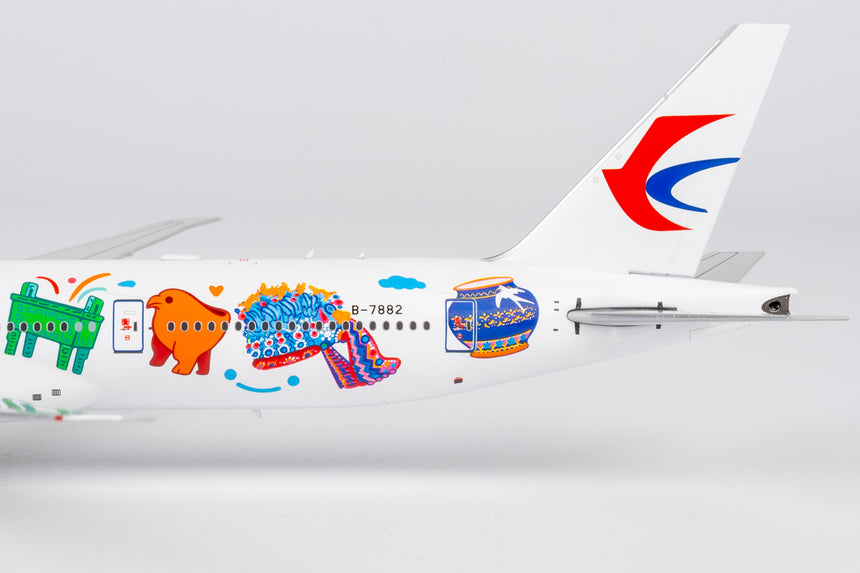 NG Models China Eastern Airlines Boeing 777-300ER B-7882 1/400 Aircraft Scale Model