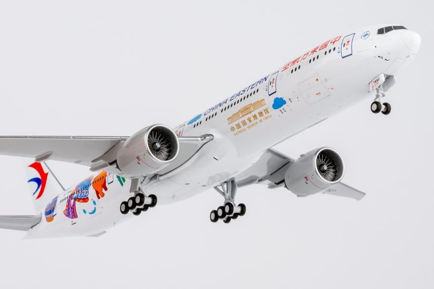 NG Models China Eastern Airlines Boeing 777-300ER B-7882 1/400 Aircraft Scale Model