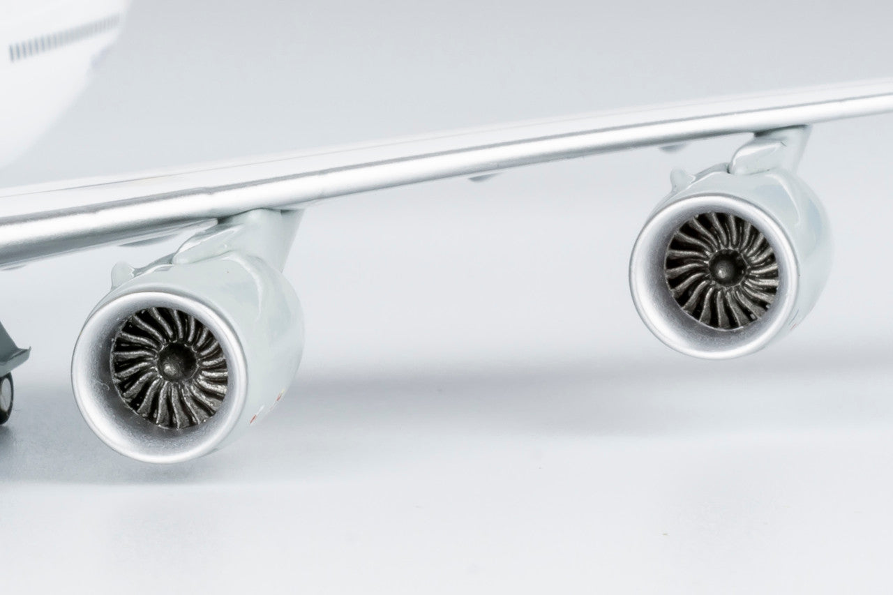 NG Model Lufthansa Boeing 747-8 D-ABYM(5 Starhansa titles) 1/400 Scale