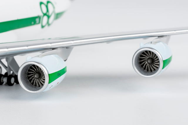 NG Models Cathay Pacific Airways Boeing 747-8F B-LJE (80 Years Anniversary Retro Livery) (Ultimate) 1/400 Aircraft Scale Model