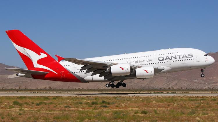 Phoenix Qantas Airbus A380 VH-OQF 1/400 Aircraft Scale Model