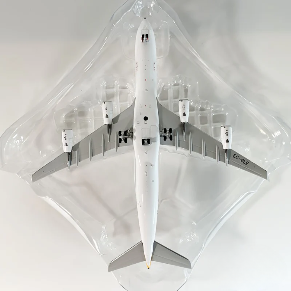 Phoenix Iberia Airbus A340-300 EC-GLE 1/400 Aircraft Scale Model