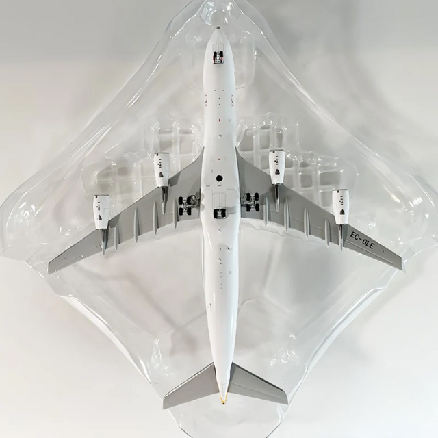 Phoenix Iberia Airbus A340-300 EC-GLE 1/400 Aircraft Scale Model