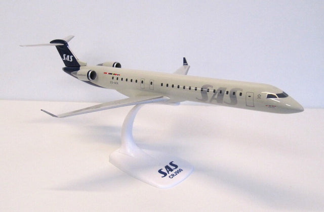 PPC Models SAS Scandinavian Airlines Bombardier CRJ900 1/100 Aircraft Scale Model