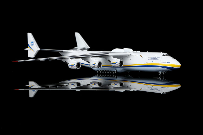 HX Models Antonov Airlines Antonov AN-225 UR-82060 1/400 Aircraft Scale Model
