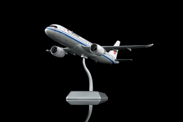 SQ Wings Air China COMAC C919 B-919X "Flaps Down" 1/200 Aircraft Scale Model