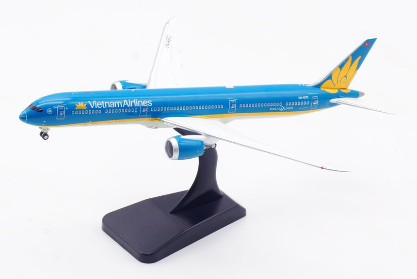 Aviation400 Vietnam Airlines Boeing 787-10 Dreamliner VN-A872 (with detachable gear) 1/400 Aircraft Scale Model