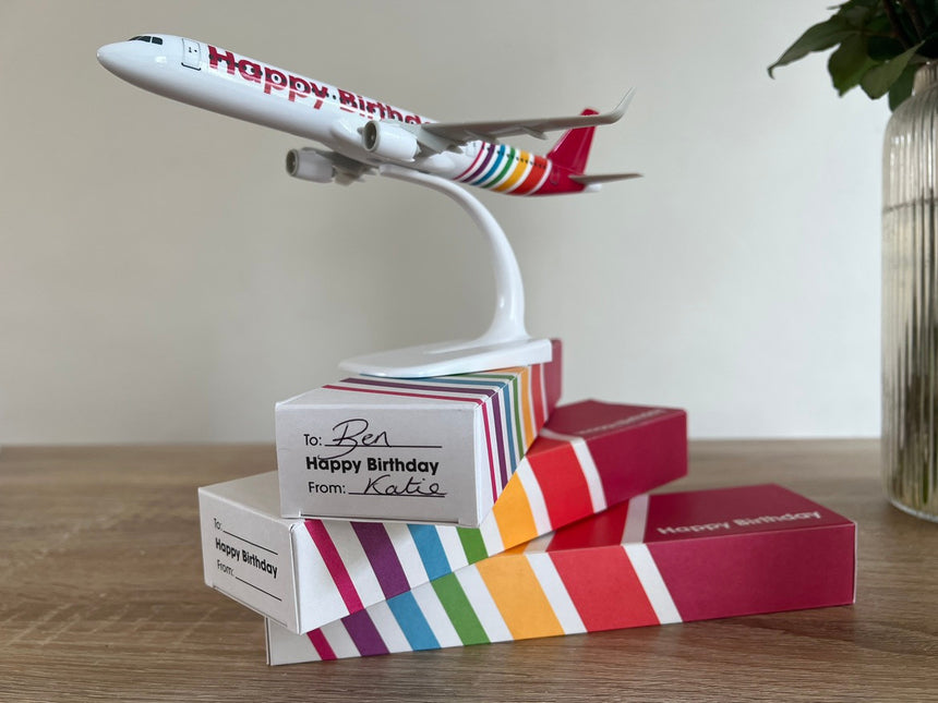 AeroClix Happy Birthday Airbus A321 1/200 Aircraft Scale Model