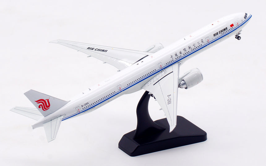 Aviation400 Air China Boeing 777-300ER B-1266 (detachable gear) 1/400 Aircraft Scale Model