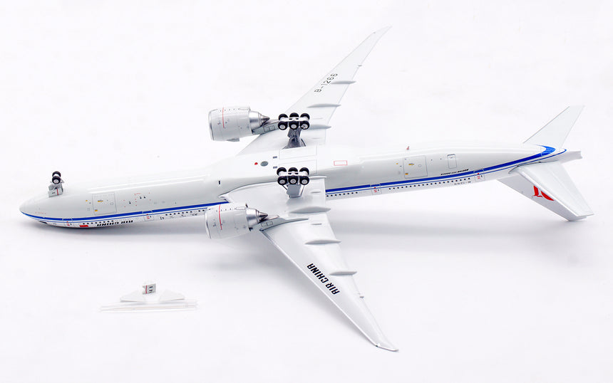 Aviation400 Air China Boeing 777-300ER B-1266 (detachable gear) 1/400 Aircraft Scale Model