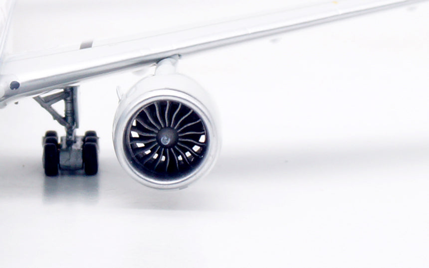 Aviation400 Air China Boeing 777-300ER B-1266 (detachable gear) 1/400 Aircraft Scale Model