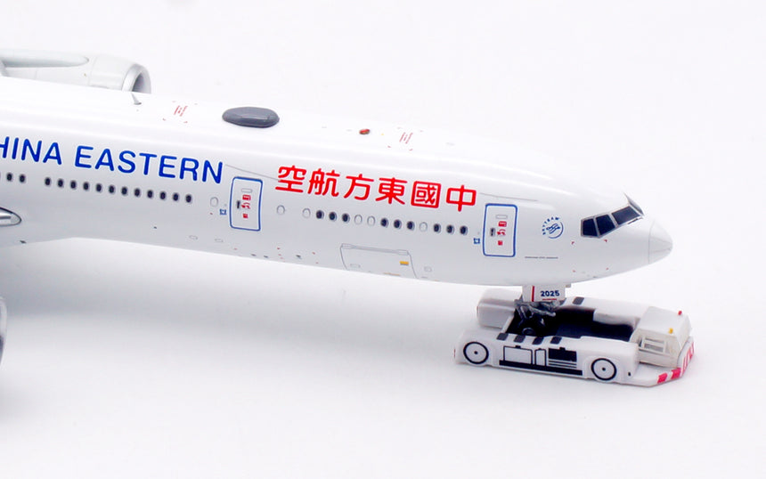 Aviation400 China Eastern Airlines Boeing 777-300ER B-2025 (detachable gear) 1/400 Aircraft Scale Model