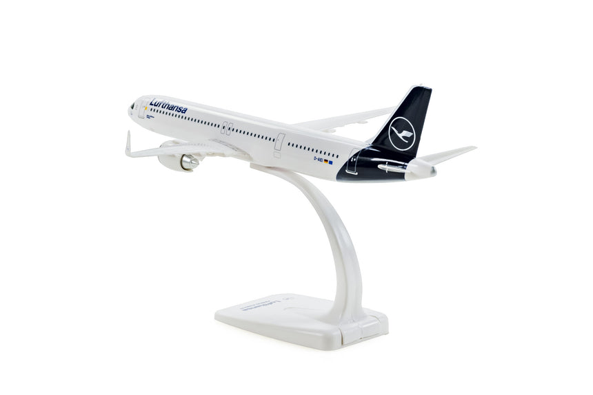 PPC Models Lufthansa Airbus A321 Neo 1/200 Aircraft Scale Model