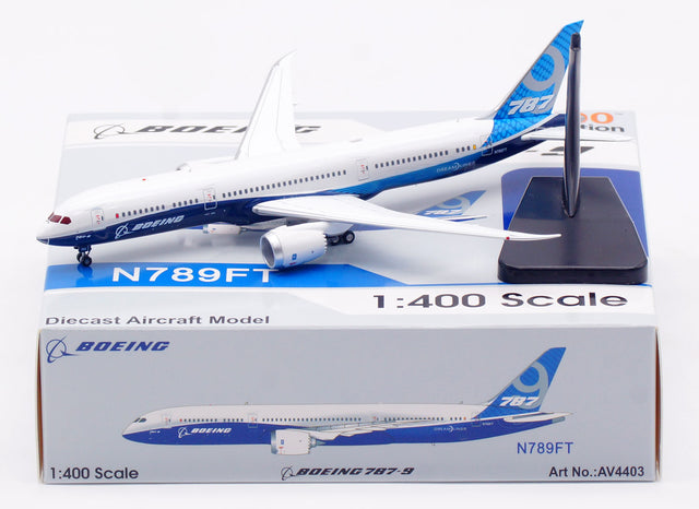 Aviation400 Boeing Boeing 787-9 Dreamliner N789FT (detachable gear) 1/400 Aircraft Scale Model