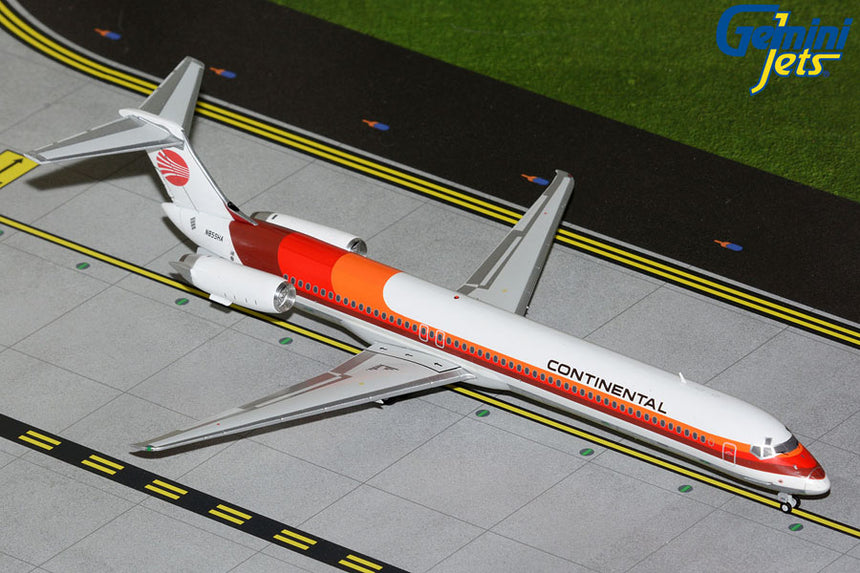 GeminiJets Continental Airlines McDonnell Douglas MD-80 N859HA (Frontier Airlines hybrid) (upgraded stand) 1/200 Aircraft Scale Model