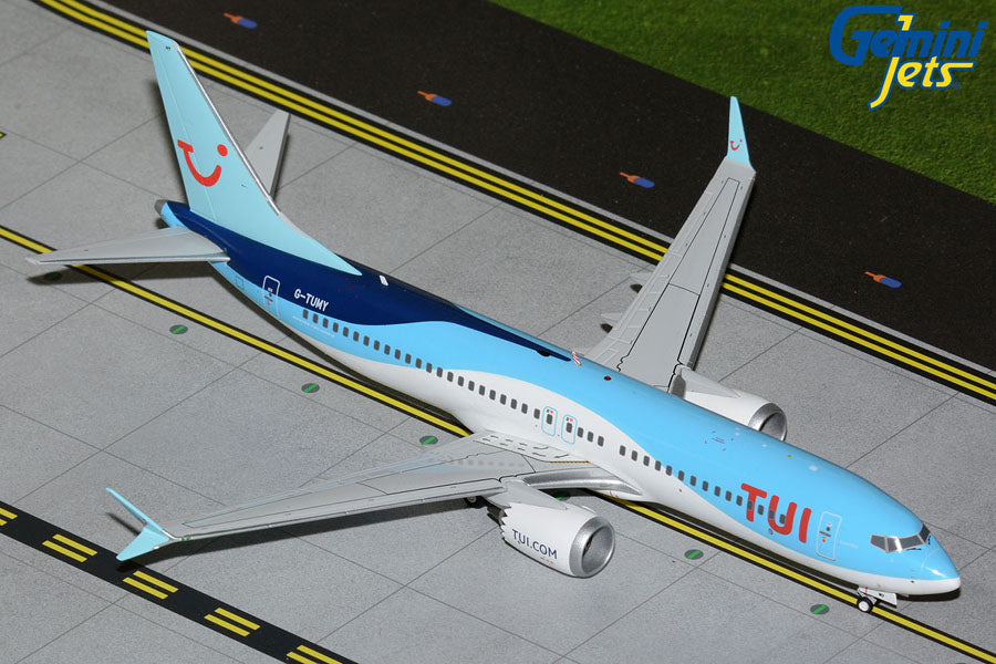 GeminiJets TUI Airways Boeing B737 MAX 8 G-TUMY (upgraded stand) 1/200 Aircraft Scale Model