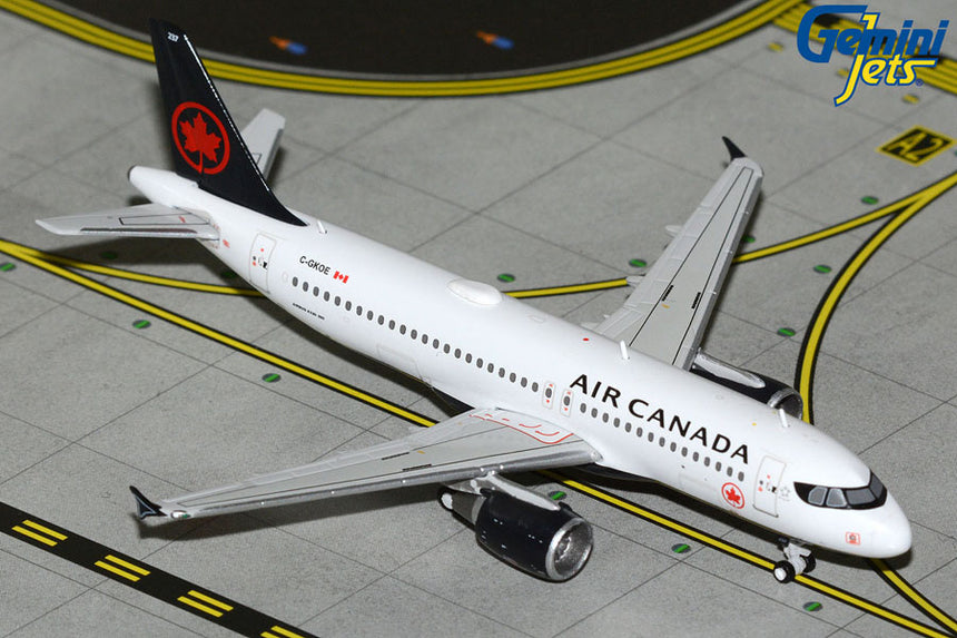 GeminiJets Air Canada Airbus A320-200 C-GKOE 1/400 Aircraft Scale Model