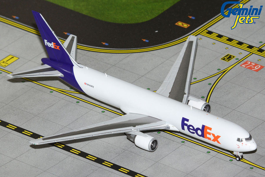 GeminiJets FedEx Boeing B767-300ERF N144FE (Revised Livery) 1/400 Scale