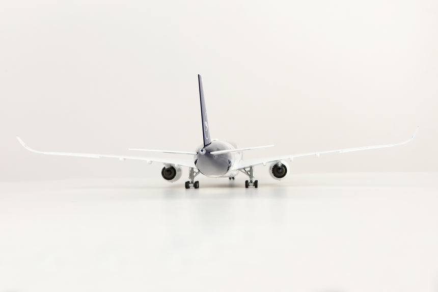 SQ Wings Lufthansa Airbus A350-900 D-AIXL 1/200 Aircraft Scale Model