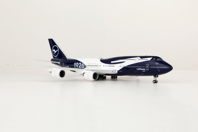 SQ Wings Lufthansa Boeing B747-8 D-ABYN 1/200 Aircraft Scale Model
