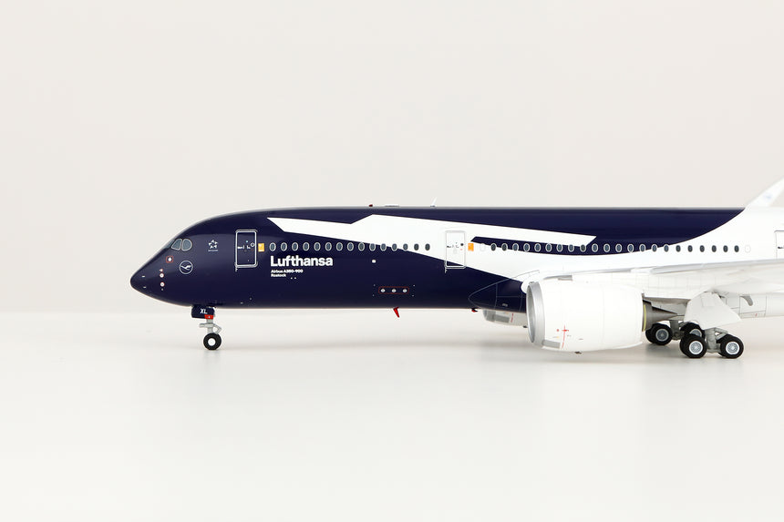 SQ Wings Lufthansa Airbus A350-900 D-AIXL 1/200 Aircraft Scale Model