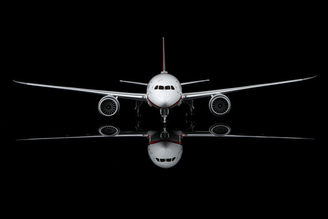 SQ Wings Shang Hai Airlines "100th Shanghai Airlines" Boeing B787-9 B-1111 1/200 Aircraft Scale Model