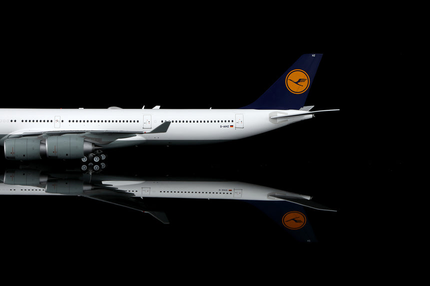 SQ Wings Lufthansa Airbus A340-600 D-AIHZ 1/200 Aircraft Scale Model