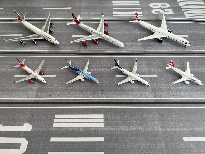 AMS 1/400 & 1/500 Scale Paper Airport Runway Mat