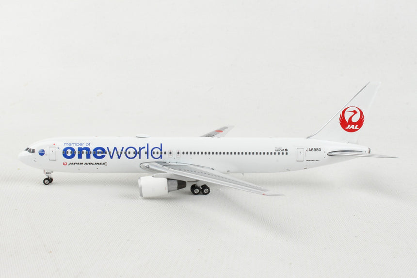 Phoenix JAL Boeing 767-300 One World JA8980 1/400