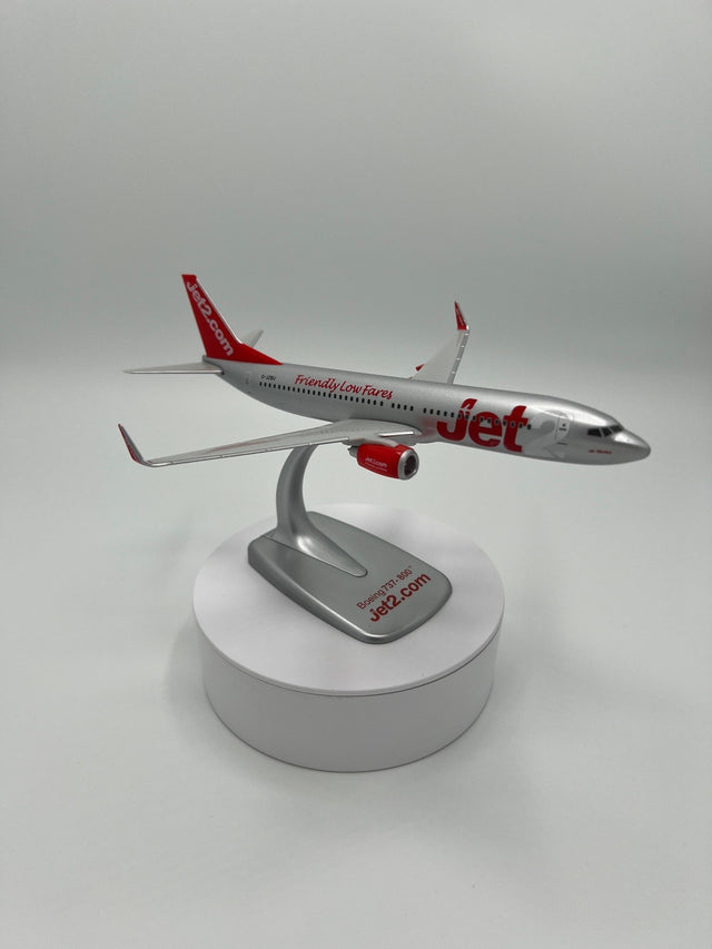 Jet2.com Boeing 737-800 1/200 Aircraft Scale Model