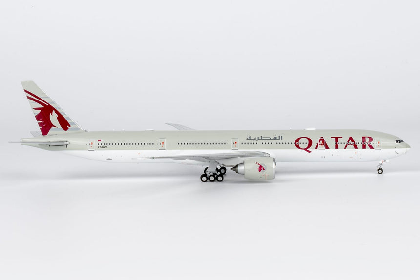 NG Models Qatar Airways Boeing 777-300ER A7-BAV 1/400 Aircraft Scale Model