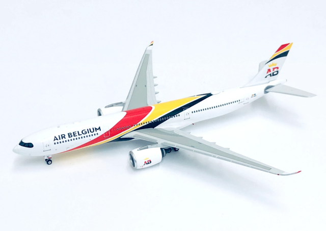 Phoenix Air Belgium Airbus A330-900Neo OO-ABG 1/400 Aircraft Scale Model