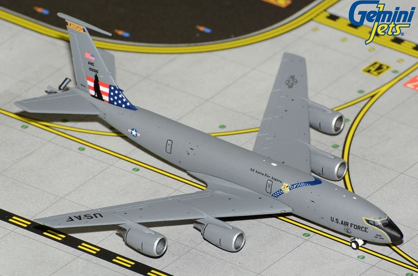 GeminiJets USAF KC-135R 61-0266 Kansas Ang 1/400 Aircraft Scale Model
