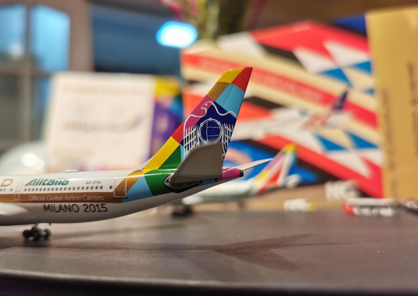 Phoenix Etihad Airways Airbus A330-200 'Expo 2015' 1/400 Aircraft Scale Model