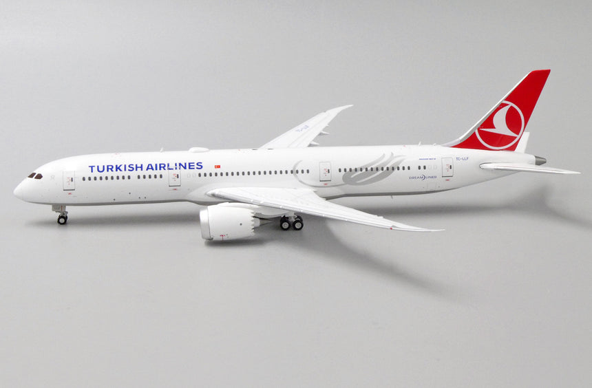 JC Wings Turkish Airlines Boeing 787-9 Dreamliner TC-LLF 1/400 Aircraft Scale Model