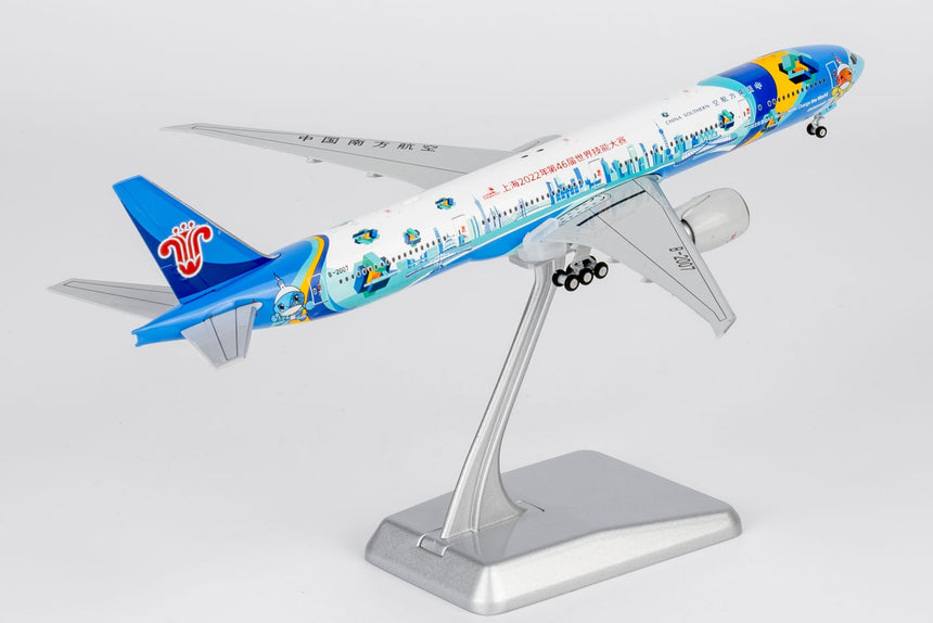 NG Models China Southern Airlines (WorldSkills Shanghai 2022 上海世赛号) Boeing 777-300ER B-2007 (ULTIMATE) 1/400 Aircraft Scale Model