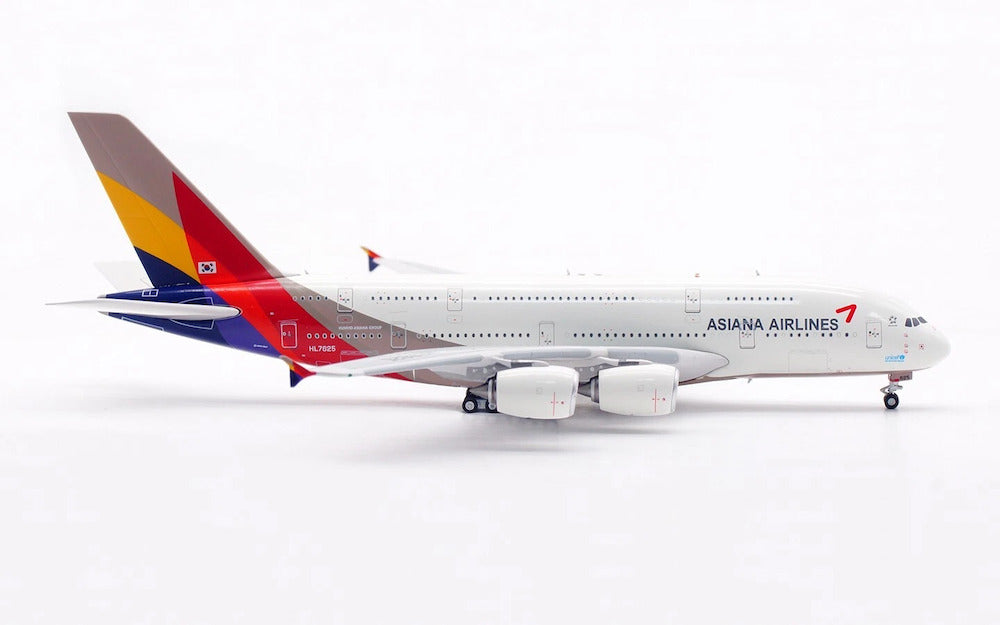 Aviation400 Asiana Airlines Airbus A380-841 HL7625 (detachable gear) 1/400 Scale